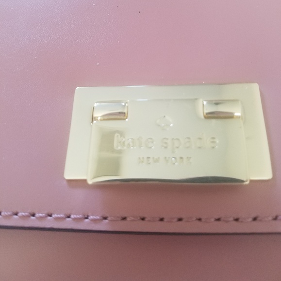 Kate Spade Harwood Place - Picture 3 of 3